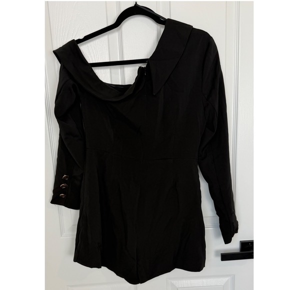 Lavish Alice Womens Black Off Shoulder Blazer Romper Size US 8 NWT -BLK - Picture 3 of 13